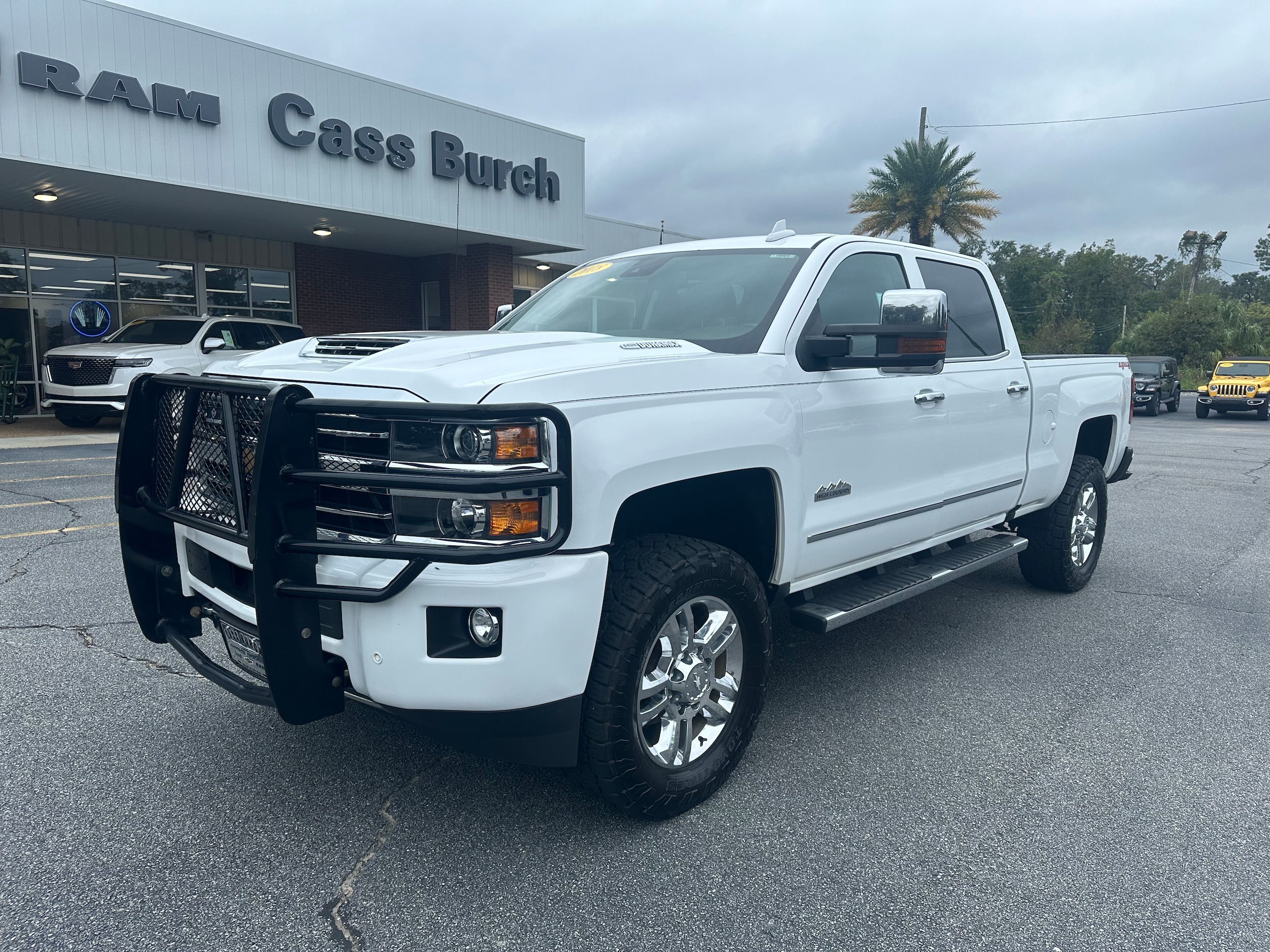 Used 2018 Chevrolet Silverado 2500HD High Country with VIN 1GC1KXEY4JF196562 for sale in Quitman, GA