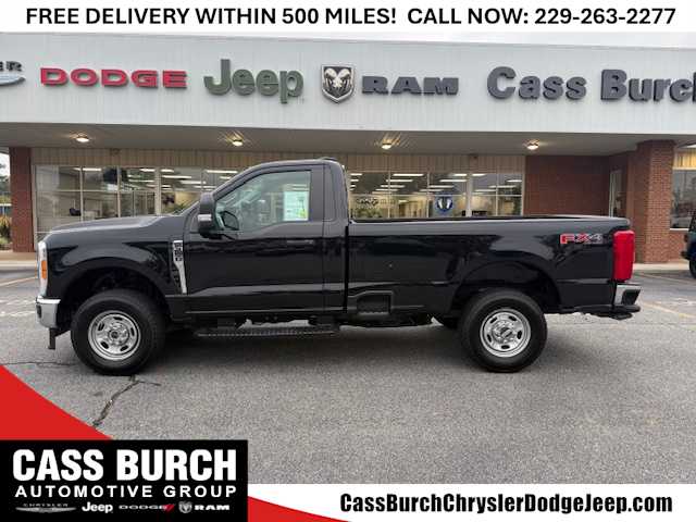 2023 Ford F-250 Super Duty XL's photo