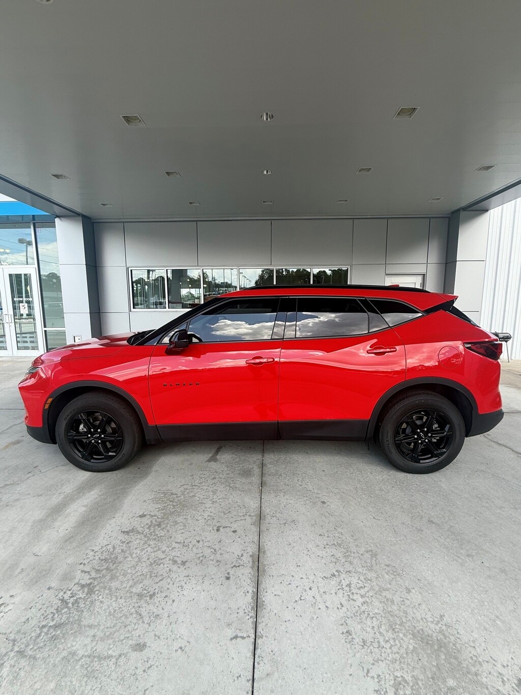Used 2023 Chevrolet Blazer 2LT SUV