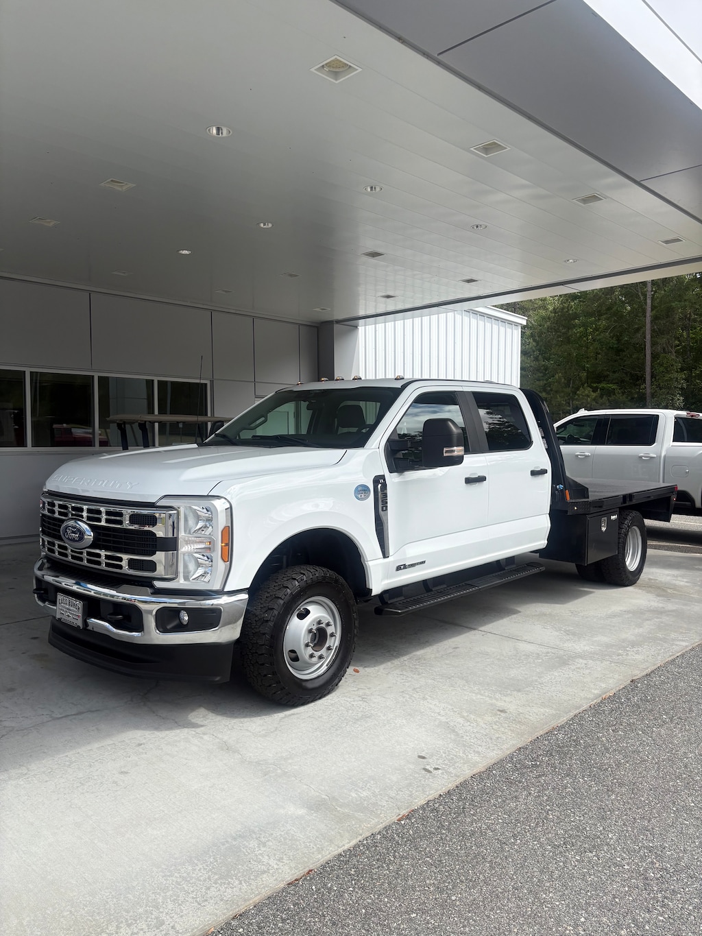 Used 2024 Ford Super Duty F-350 DRW XL