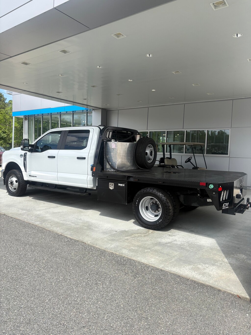Used 2024 Ford Super Duty F-350 DRW XL