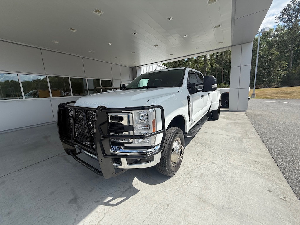 Used 2024 Ford Super Duty F-350 DRW XL