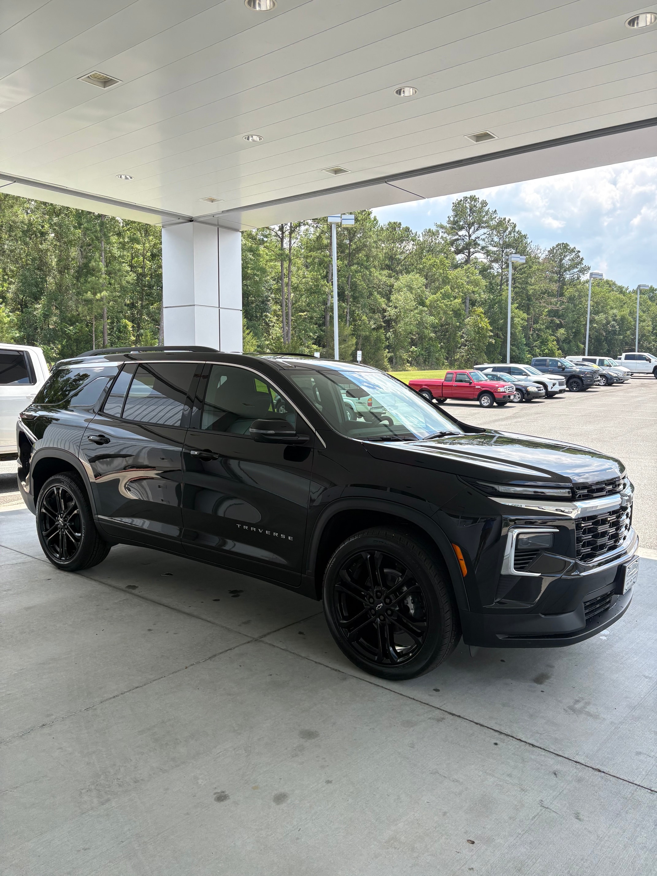 2026 Chevrolet Traverse LT - Photo 2
