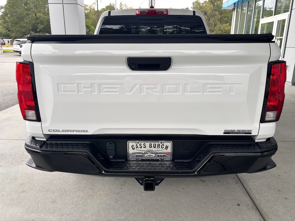 Used 2024 Chevrolet Colorado WT Truck