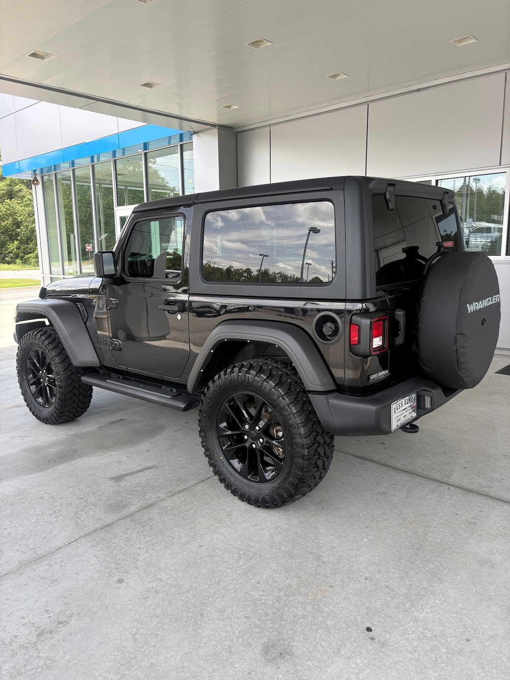 Used 2022 Jeep Wrangler Sport S