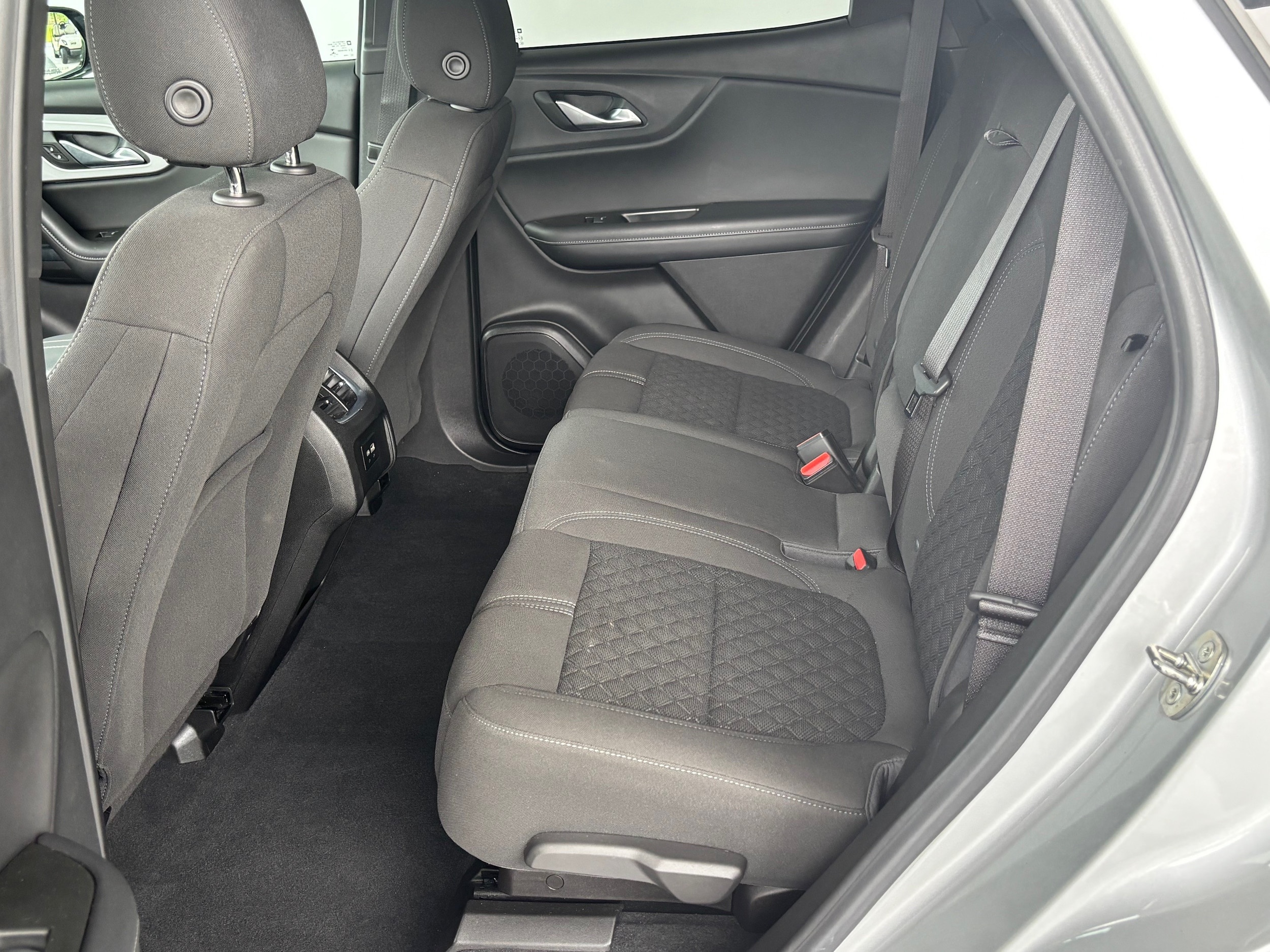 2022 Chevrolet Blazer 2LT - Photo 9