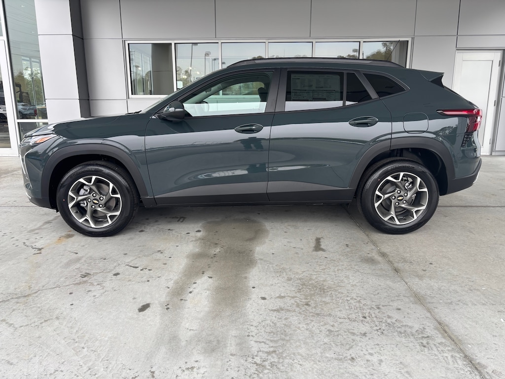 New 2026 Chevrolet Trax LT SUV