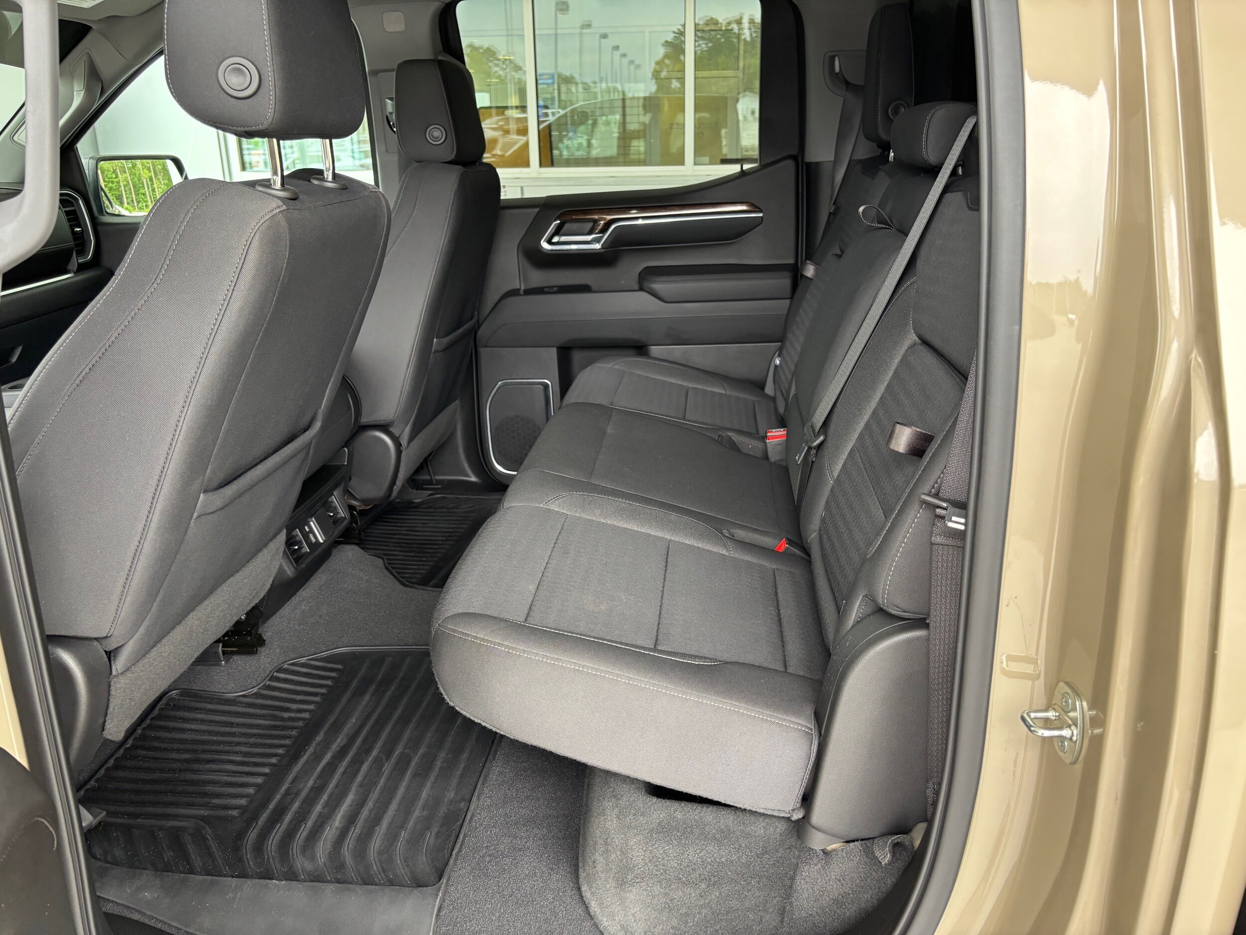 2023 GMC Sierra 1500 Elevation - Photo 10