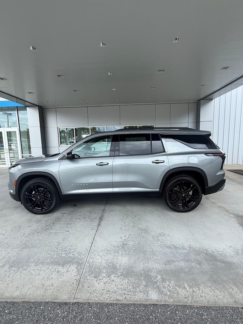 New 2026 Chevrolet Traverse LT SUV