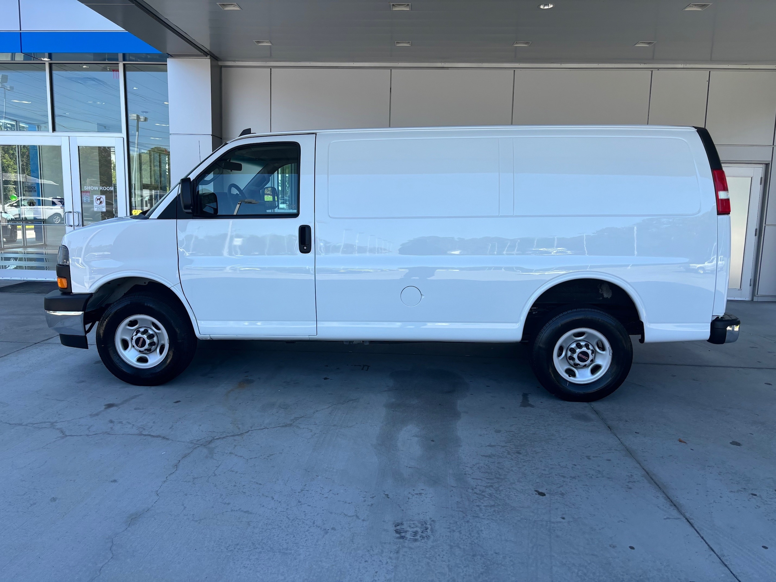 1GTW7AFP8P1130693