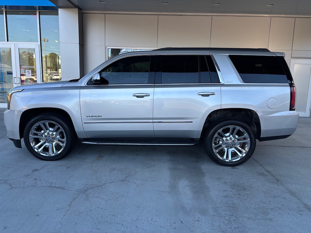 Used 2017 GMC Yukon SLT SUV