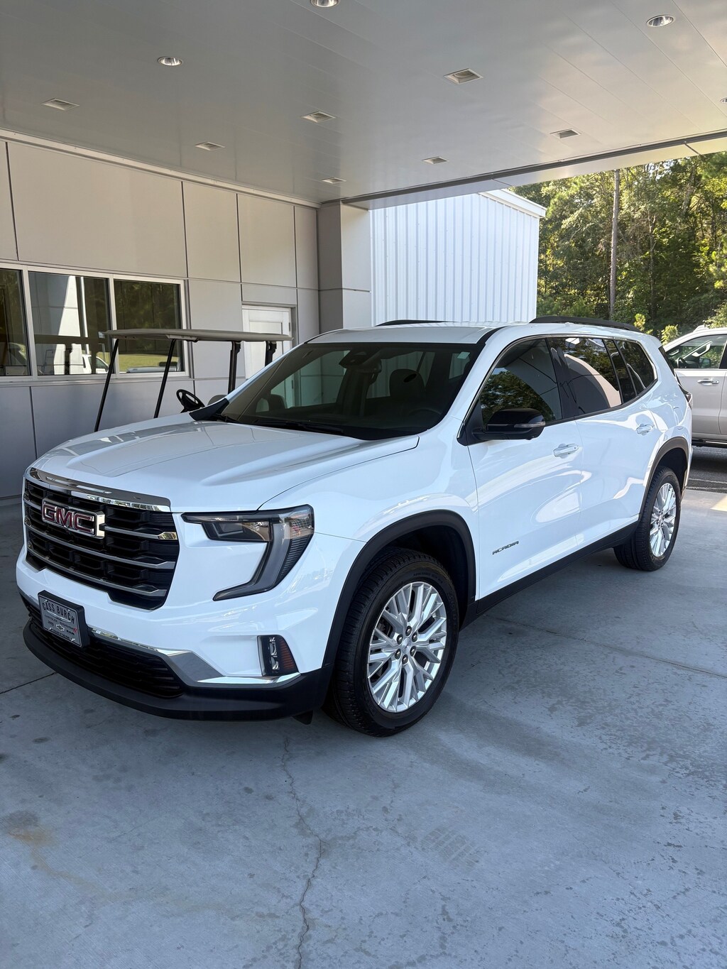 Used 2024 GMC Acadia Elevation SUV