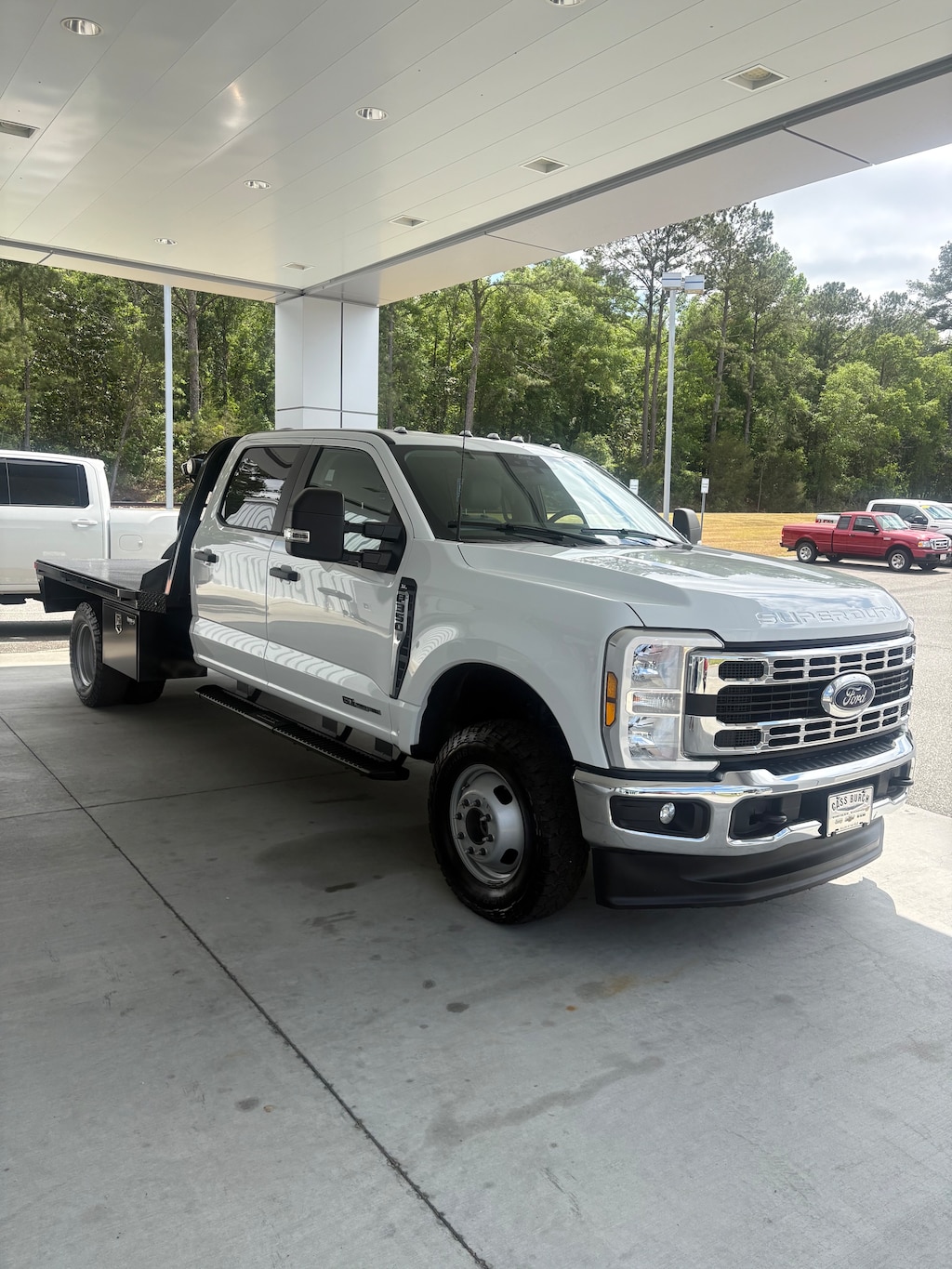 Used 2024 Ford Super Duty F-350 DRW XL