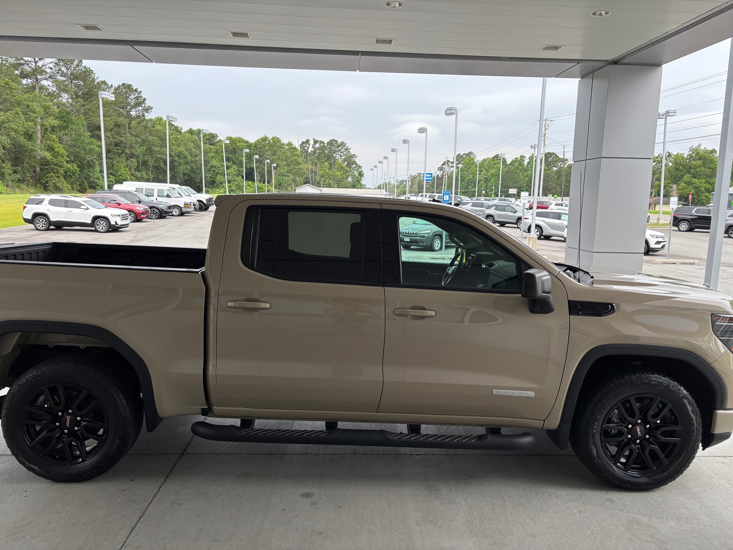 2023 GMC Sierra 1500 Elevation - Photo 6
