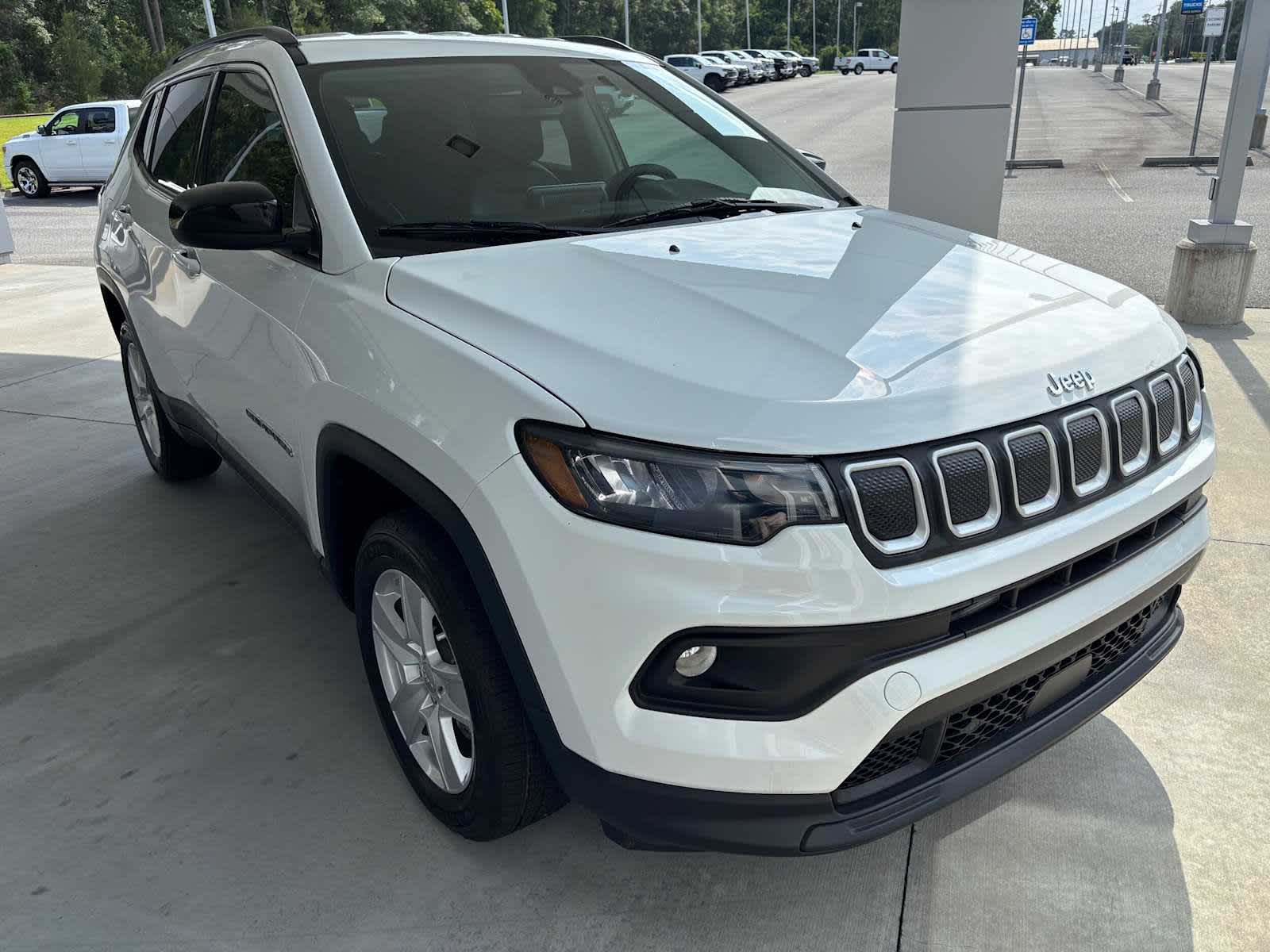 2022 Jeep Compass Latitude - Photo 7