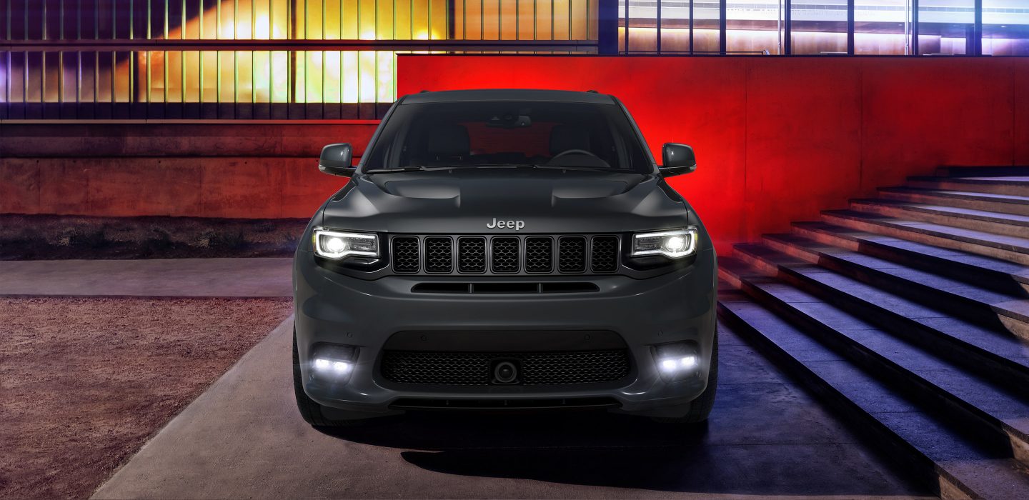 2017 Jeep Grand Cherokee SRT Exterior Front 2017 Jeep Grand Cherokee SRT Exterior Front