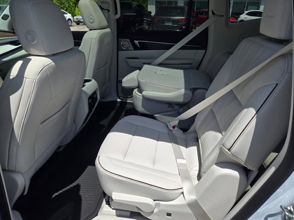 2026 Buick Enclave Avenir - Photo 32