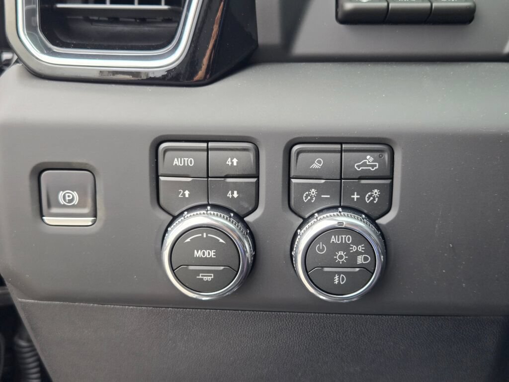 2026 GMC Sierra 2500HD Denali - Photo 41