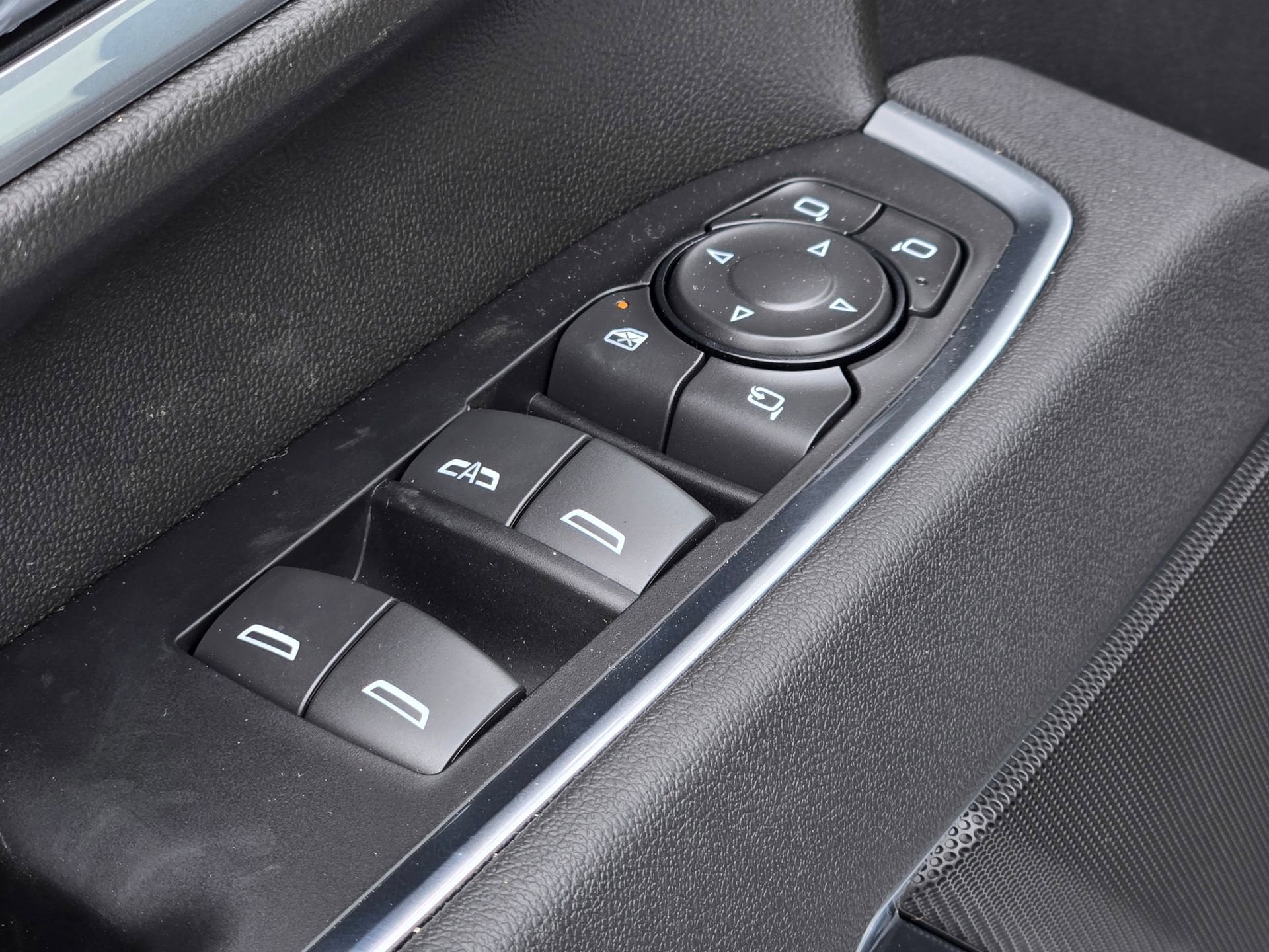 2026 GMC Sierra 3500HD SLE - Photo 35