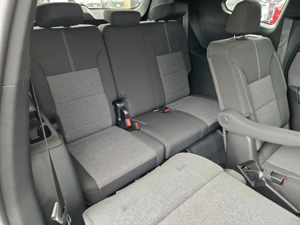 2026 GMC Acadia Elevation - Photo 25