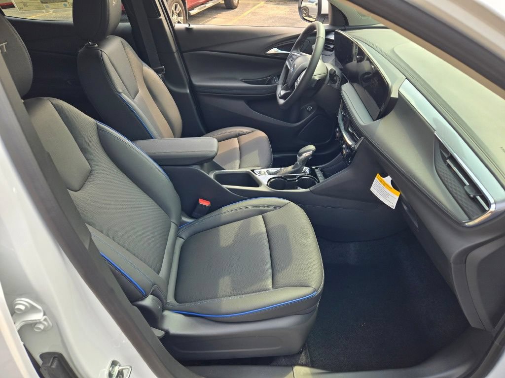 2026 Buick Encore GX Sport Touring - Photo 17