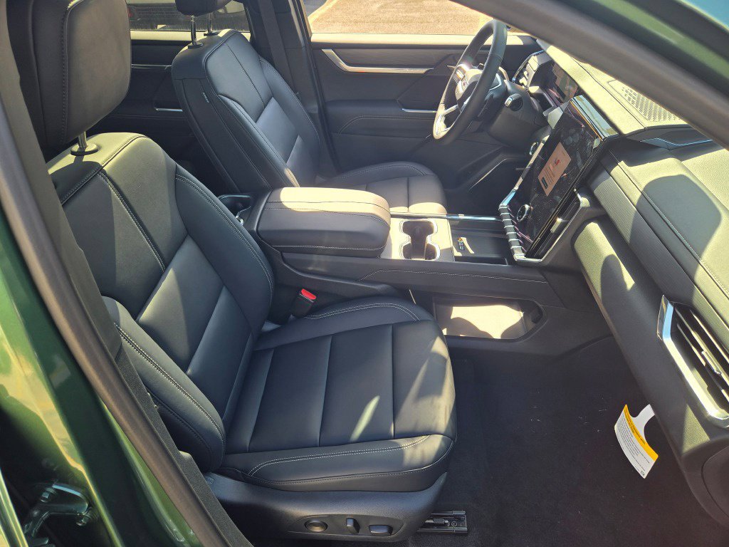 2027 GMC Acadia Elevation - Photo 15