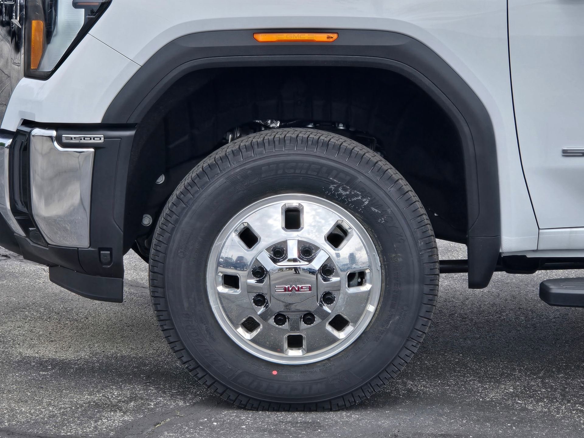 2026 GMC Sierra 3500HD SLE - Photo 30