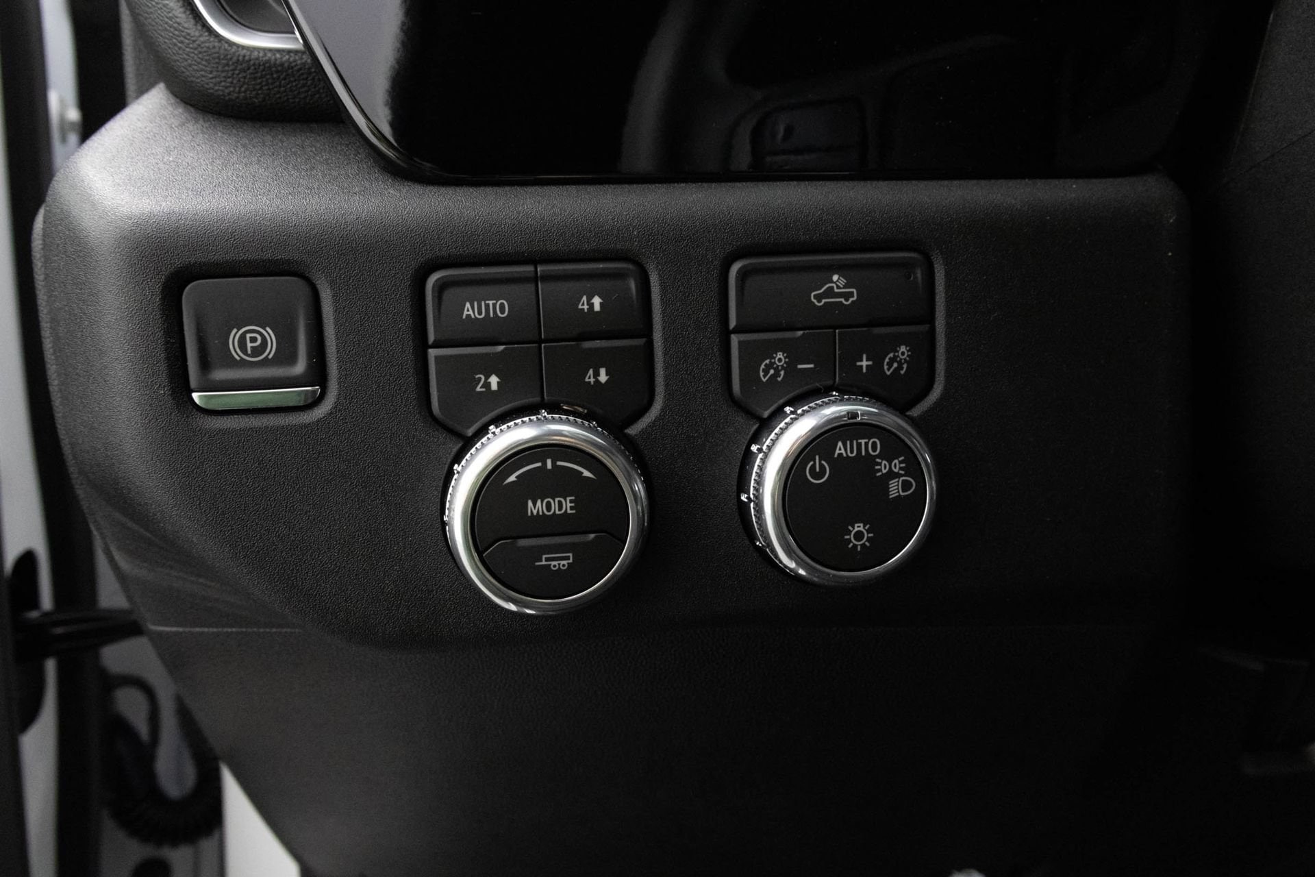 2026 GMC Sierra 1500 SLE - Photo 18