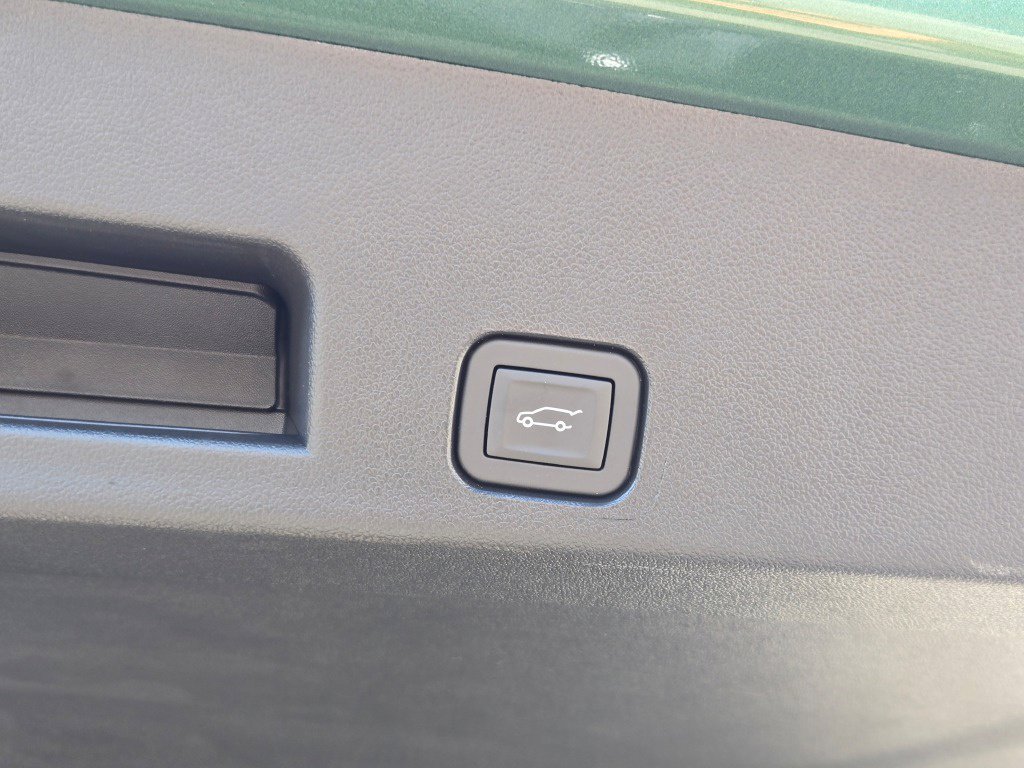 2027 GMC Acadia Elevation - Photo 27