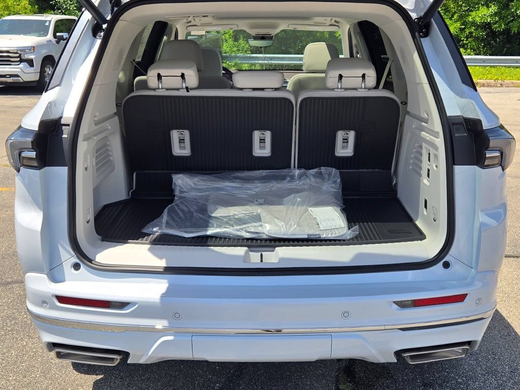 2026 Buick Enclave Avenir - Photo 26