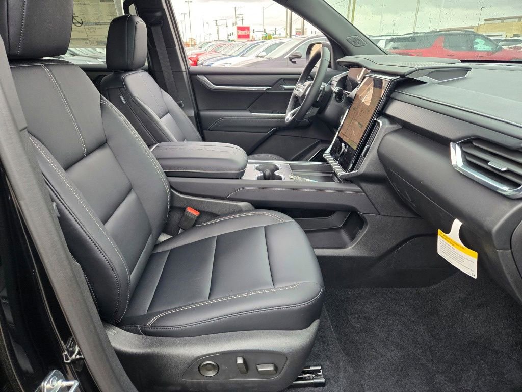 2026 GMC Acadia Elevation - Photo 17