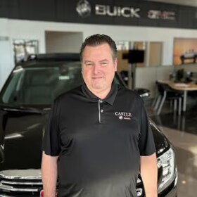 Staff member Mike Blondin from ID_e11527