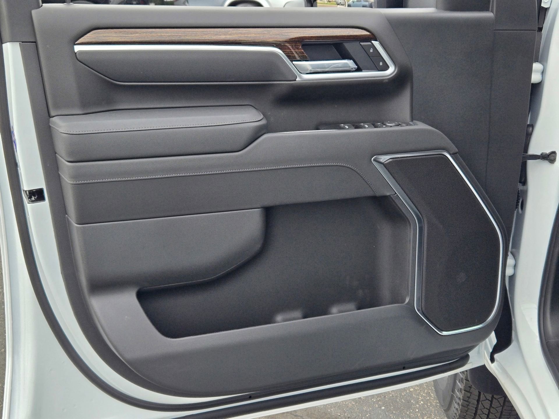 2026 GMC Sierra 3500HD SLE - Photo 34