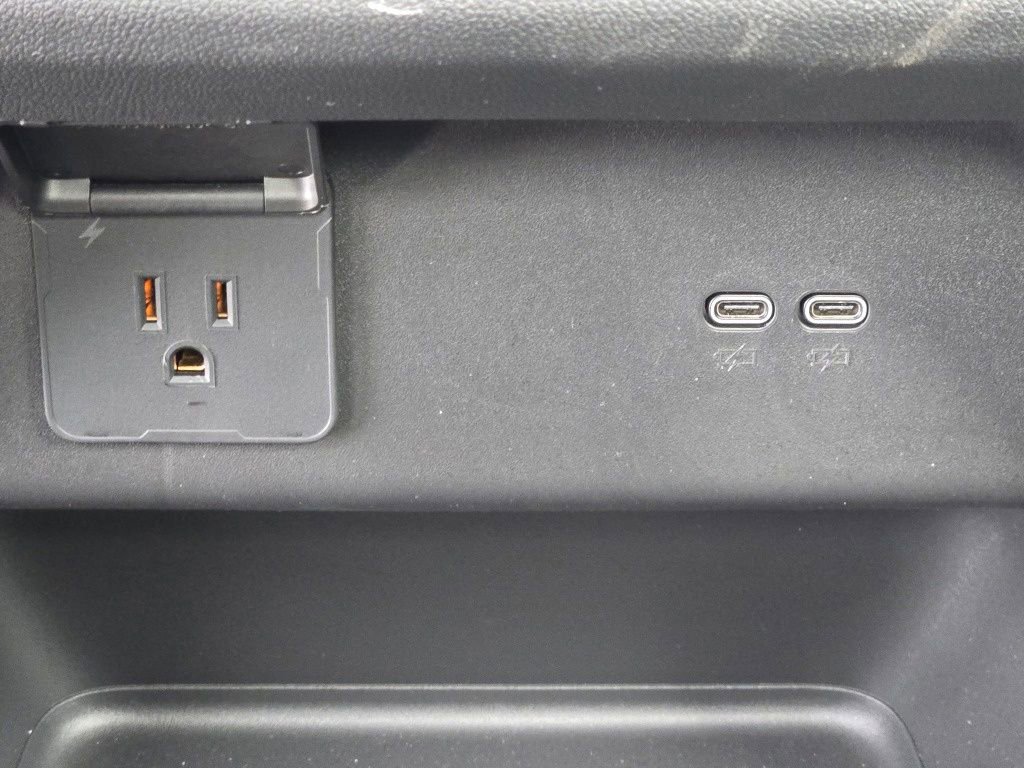 2026 GMC Sierra EV Elevation - Photo 32