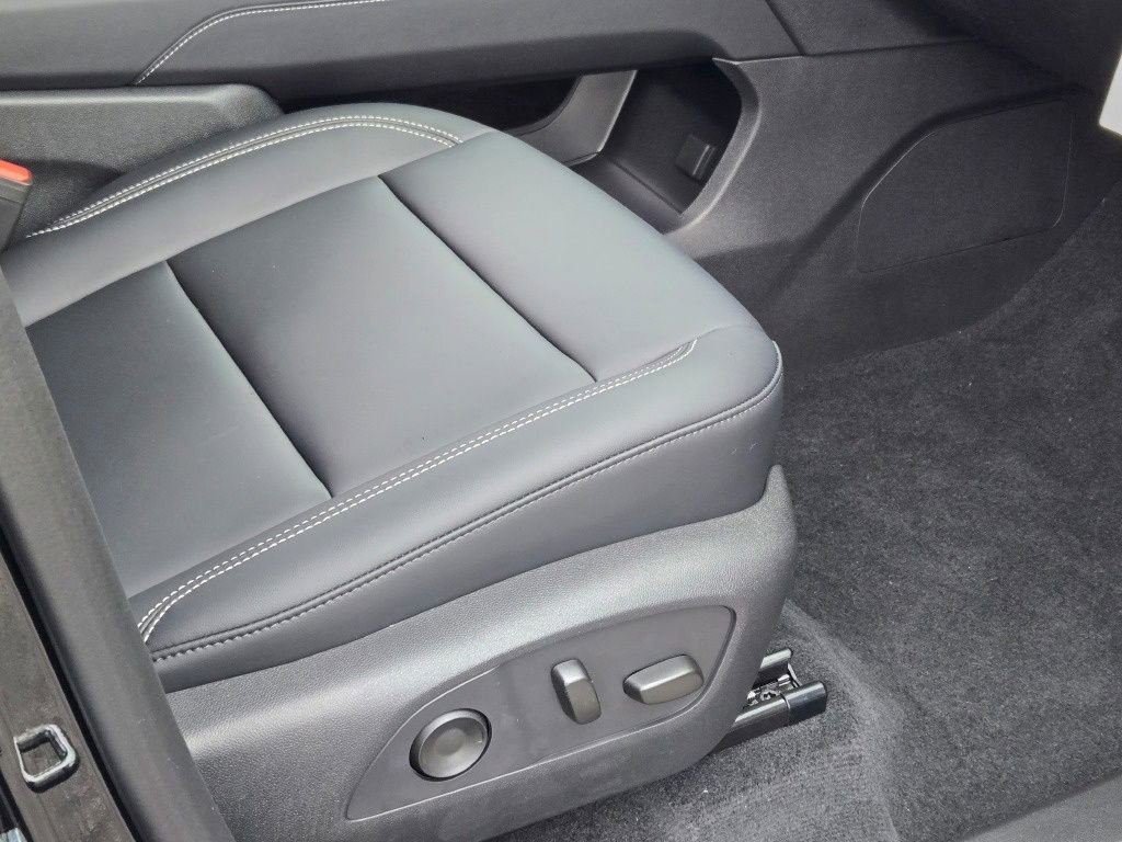 2026 GMC Acadia Elevation - Photo 19