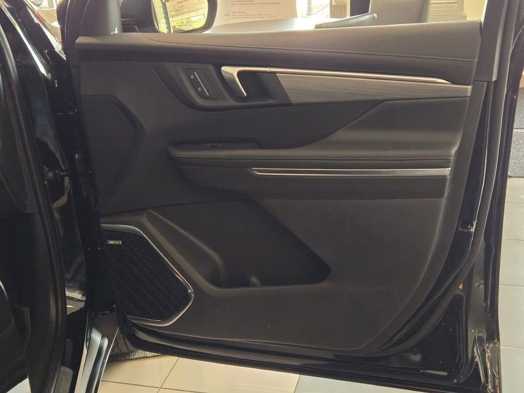 2026 Buick Enclave Preferred - Photo 12