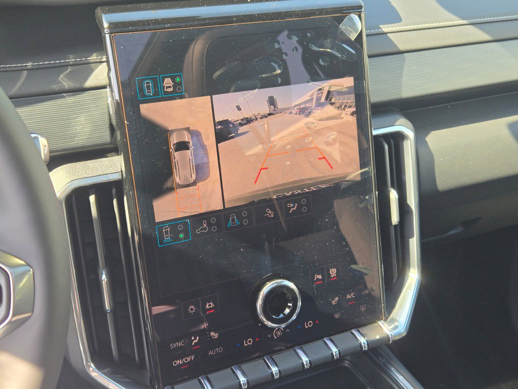 2027 GMC Acadia Elevation - Photo 37