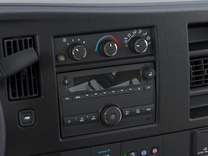 2025 GMC Savana Cargo Work Van - Photo 28