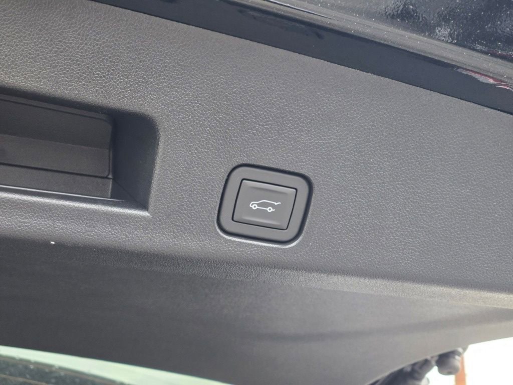 2026 GMC Acadia Elevation - Photo 29