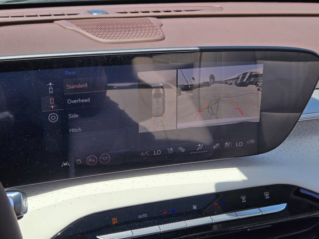2026 Buick Enclave Avenir - Photo 38
