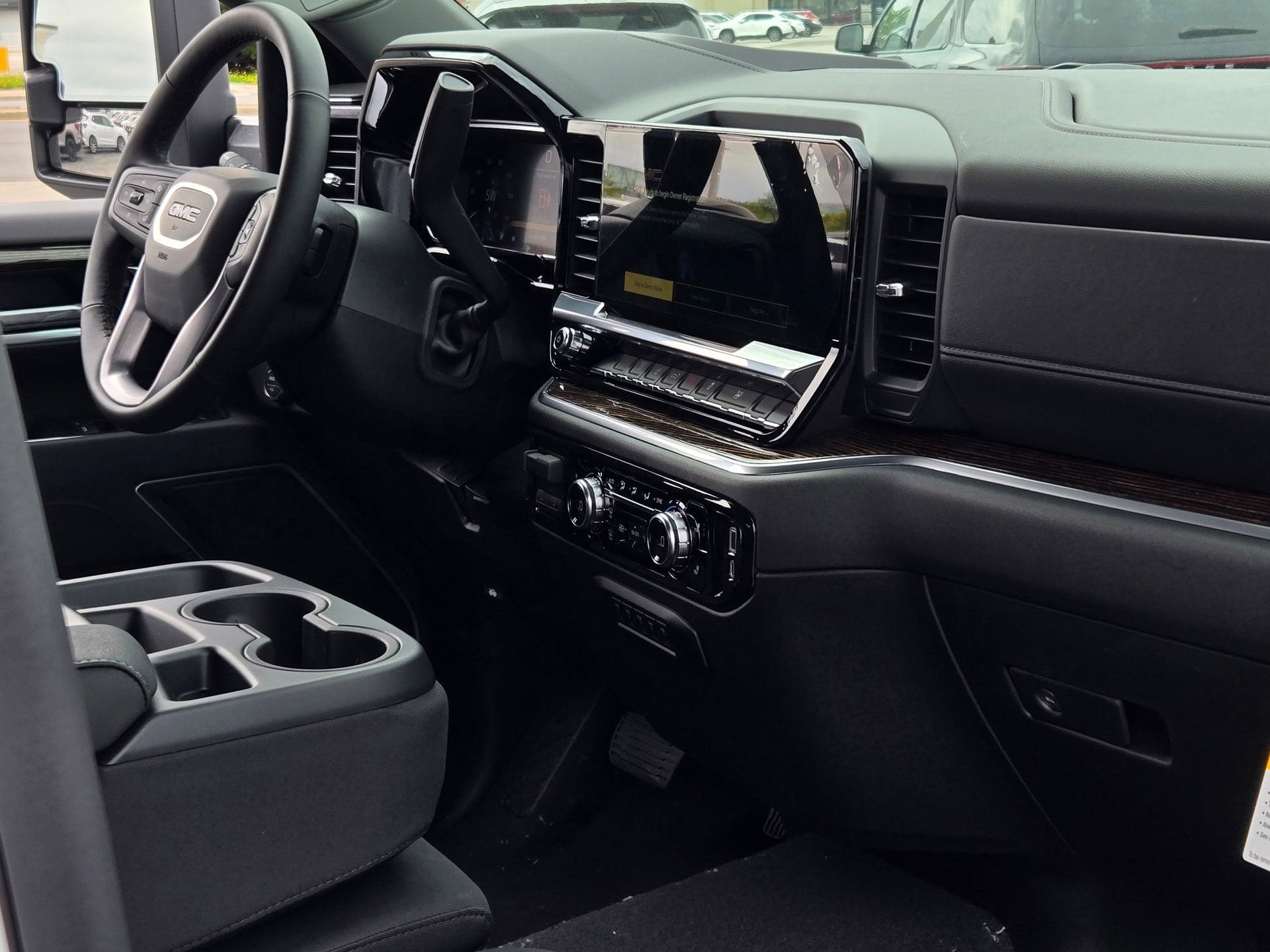 2026 GMC Sierra 3500HD SLE - Photo 20