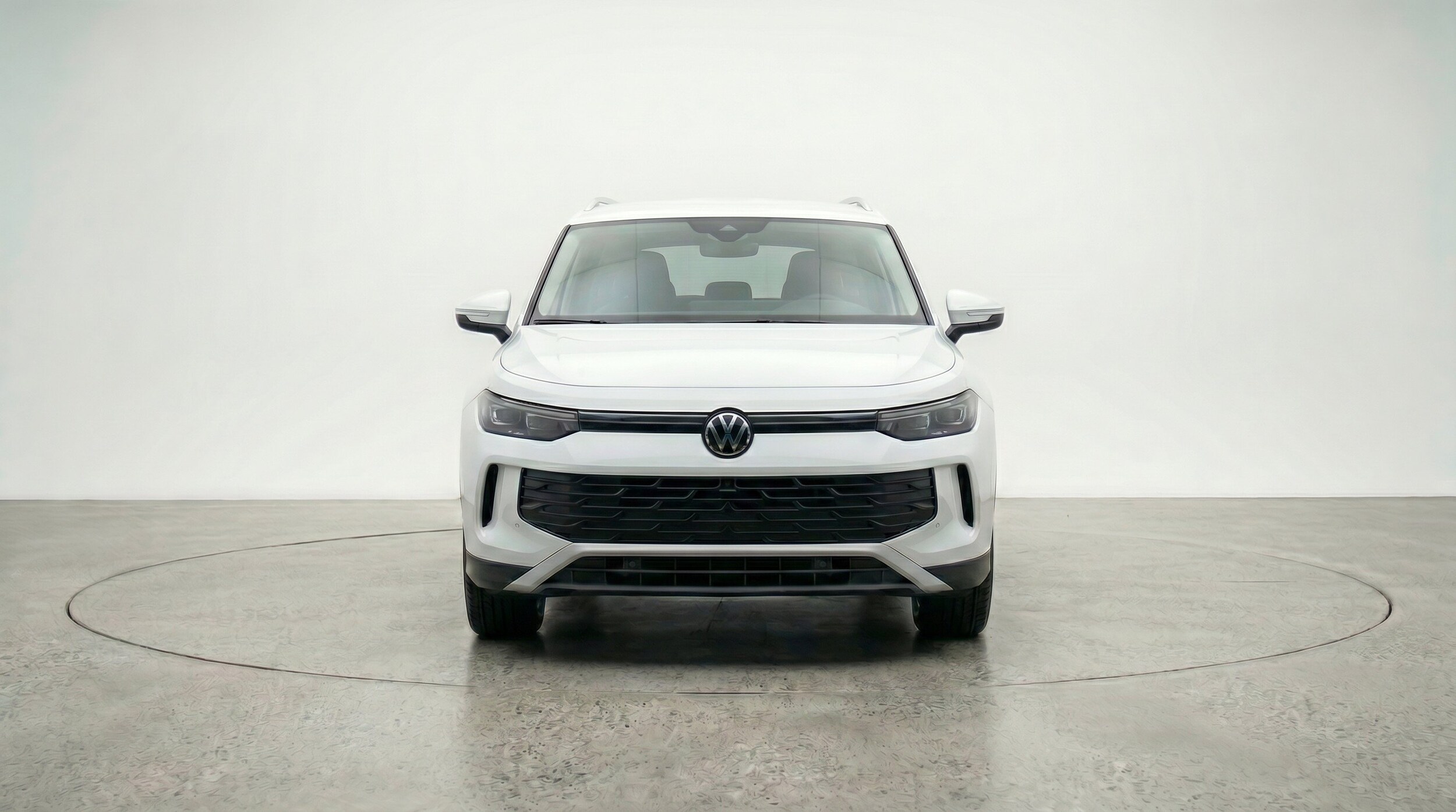 Thumbnail: 2026 Volkswagen Tiguan - 2