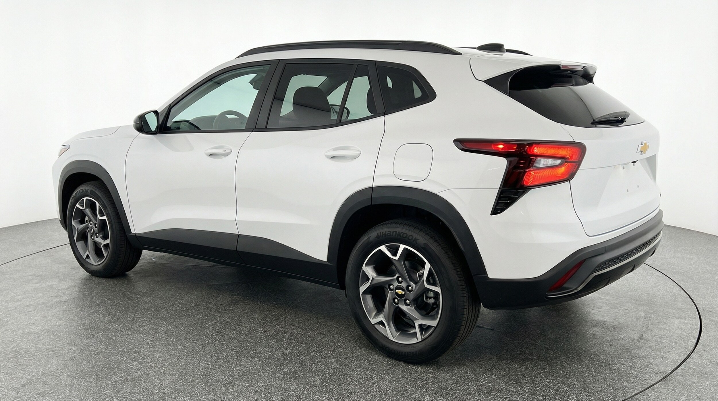 Thumbnail: 2025 Chevrolet Trax - 5