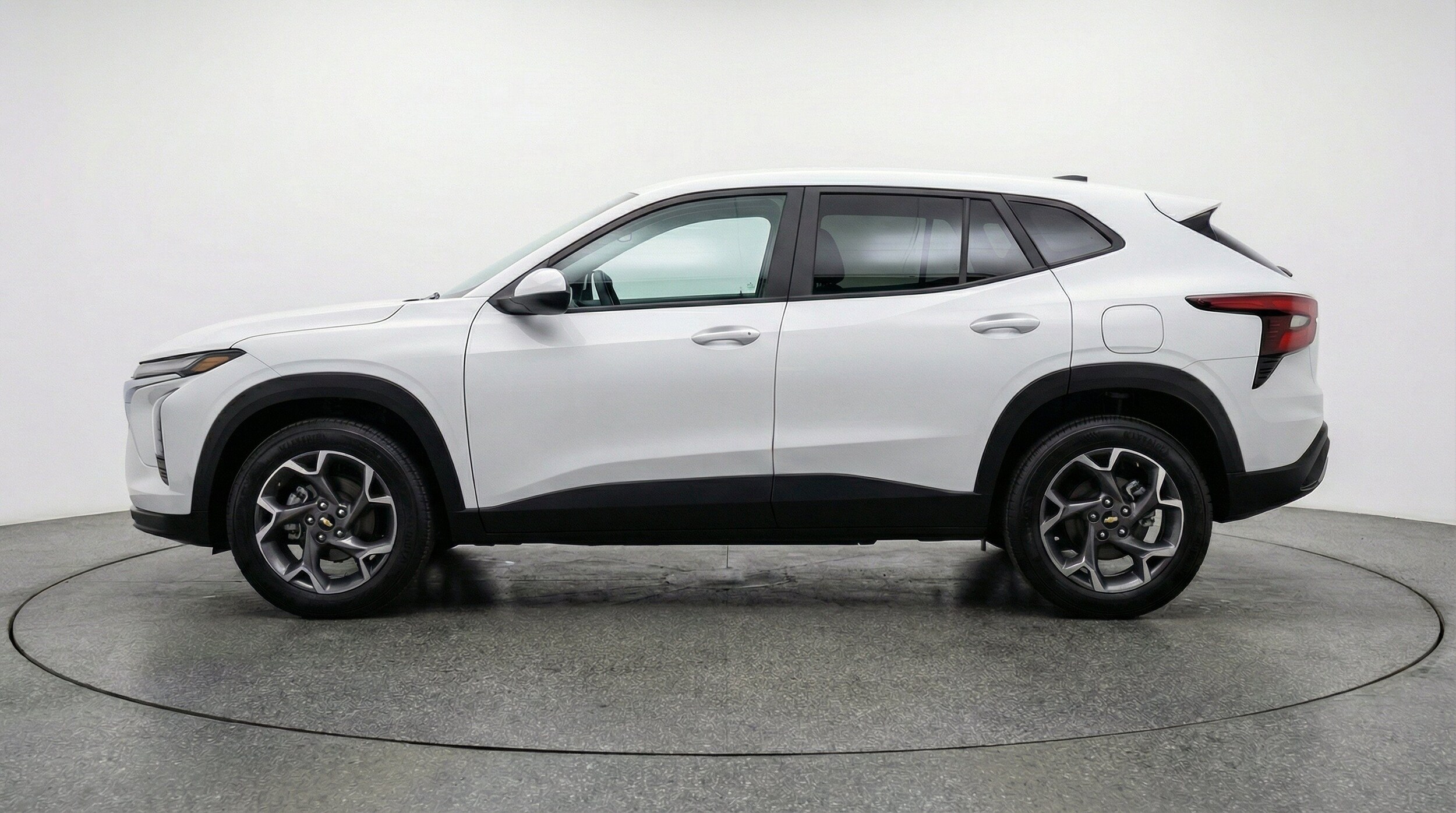 Thumbnail: 2025 Chevrolet Trax - 5