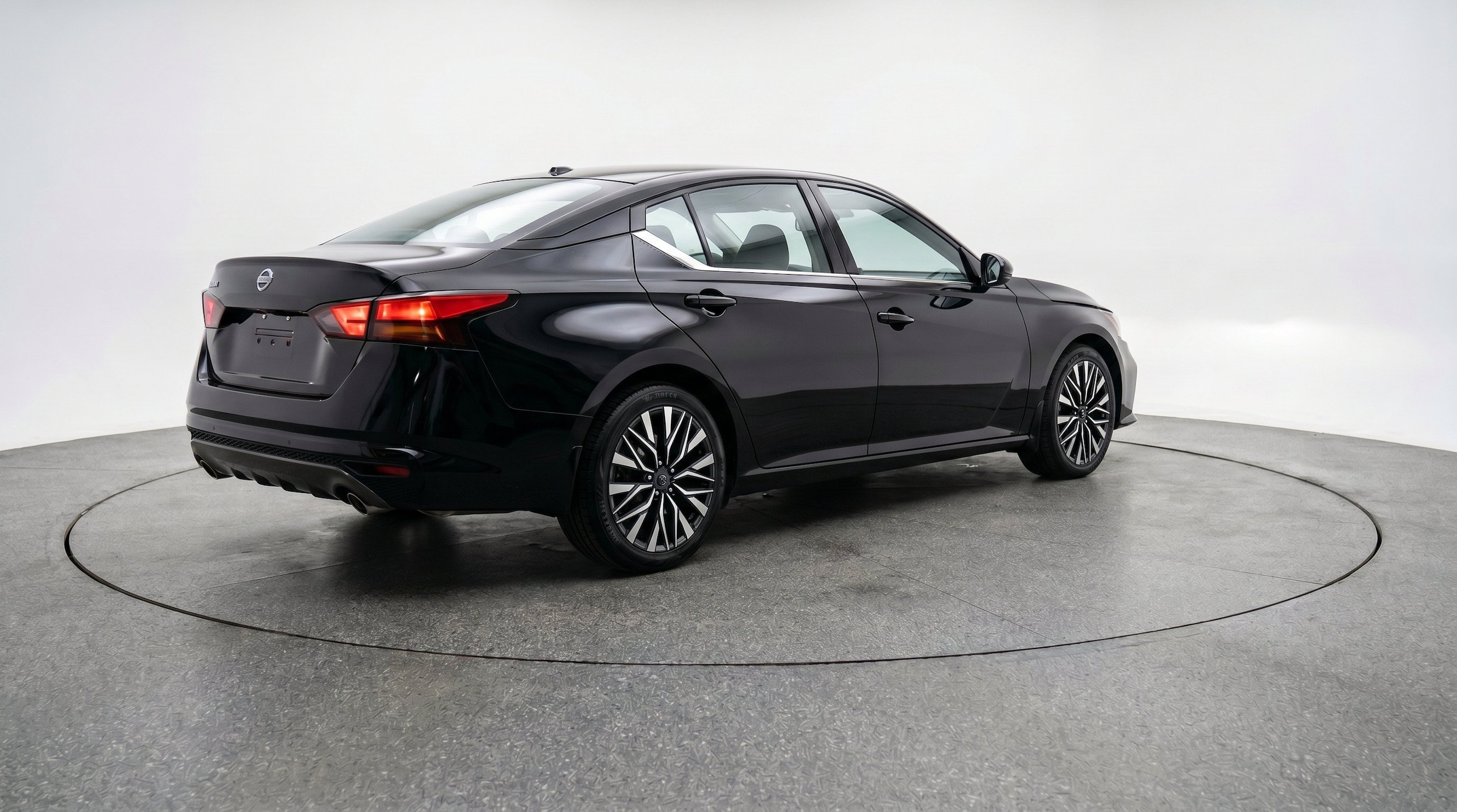 Thumbnail: 2026 Nissan Altima - 9