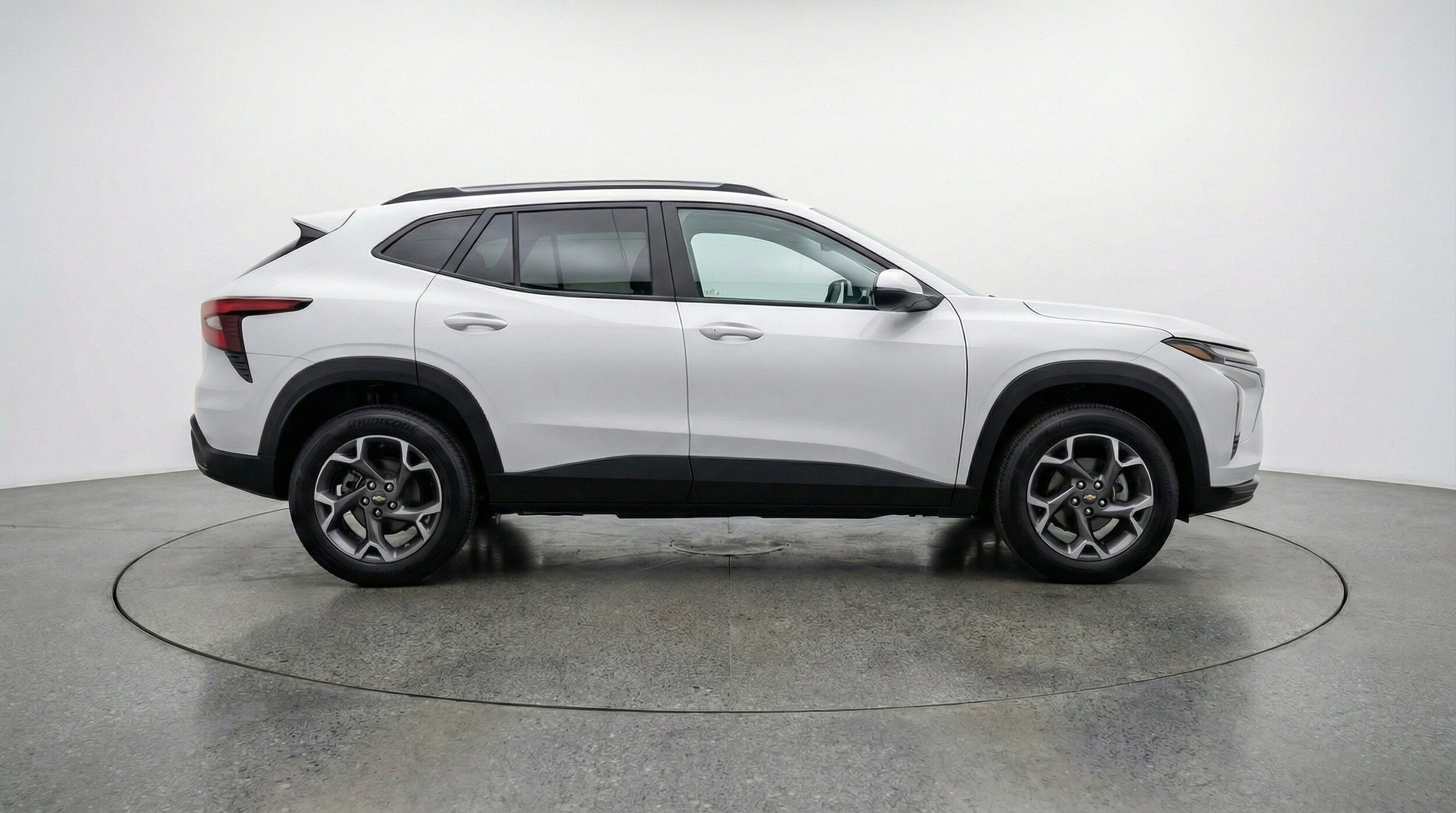Thumbnail: 2025 Chevrolet Trax - 10
