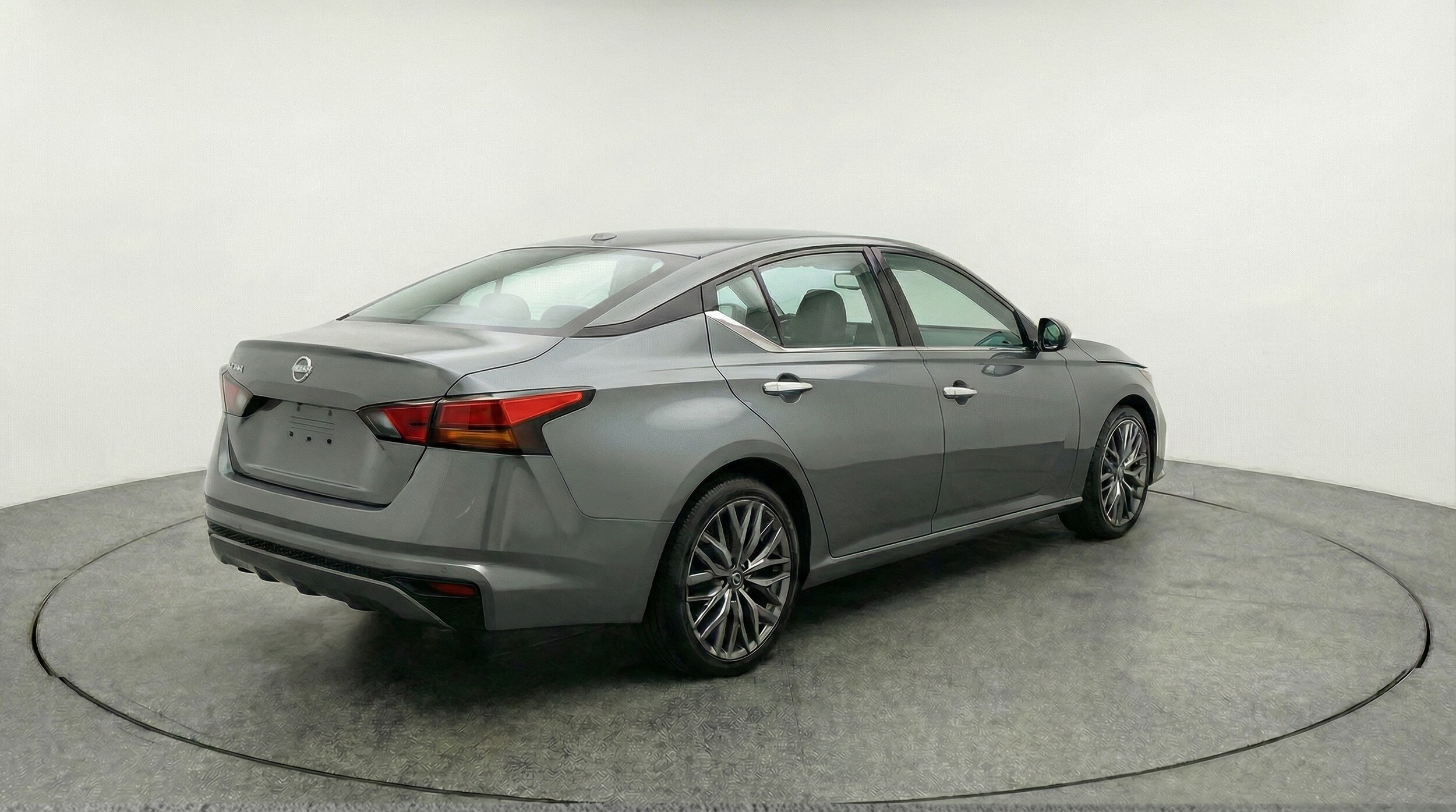 Thumbnail: 2025 Nissan Altima - 7