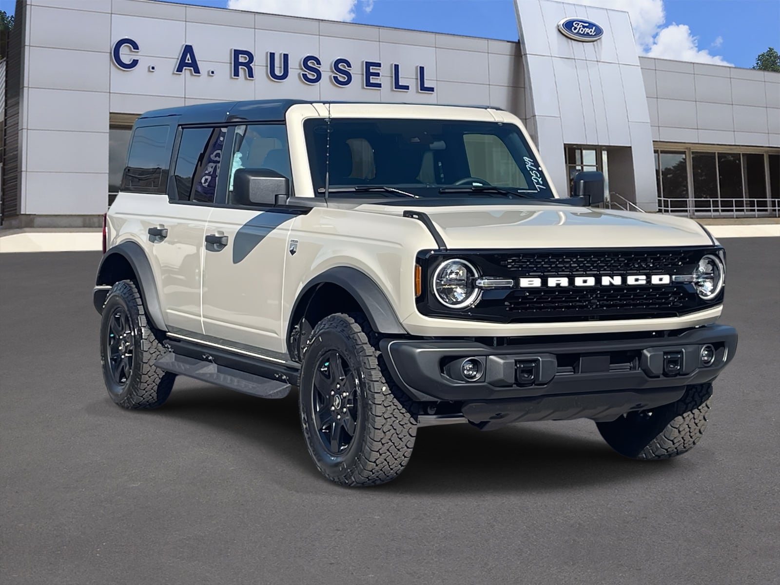2025 Ford Bronco 4-Door Big Bend's photo