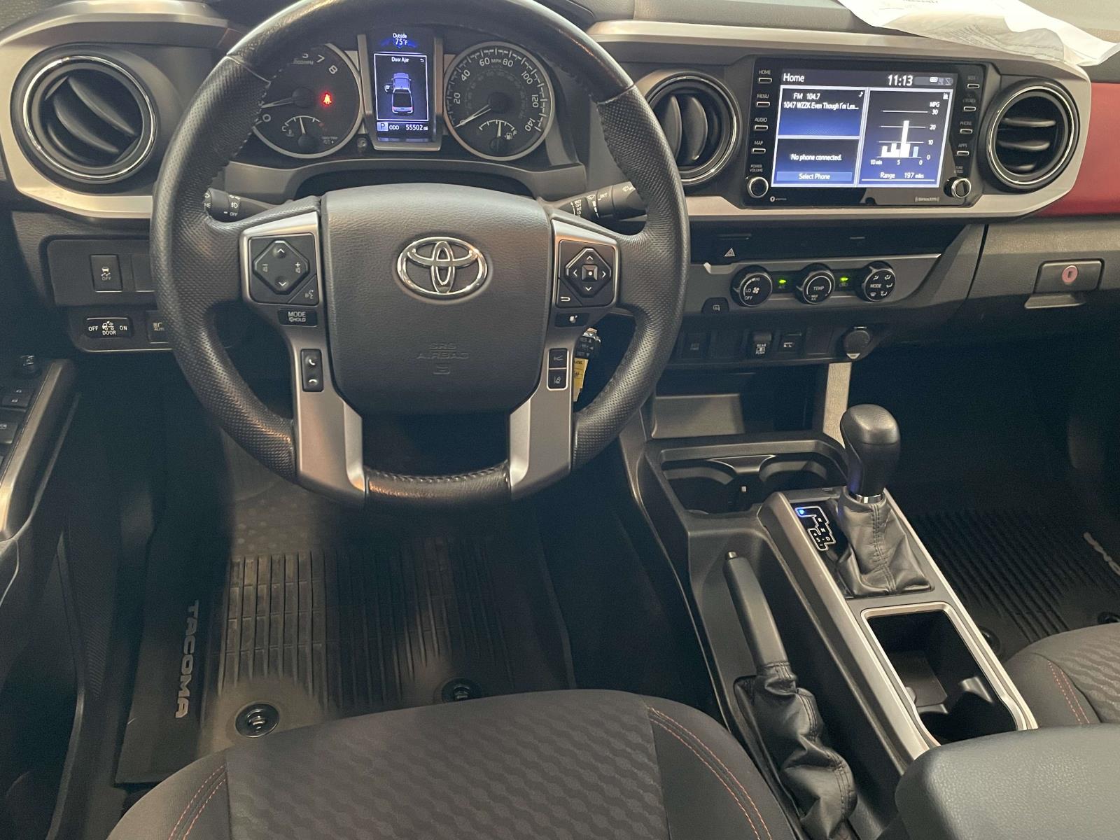 2020 Toyota Tacoma V6 photo 2