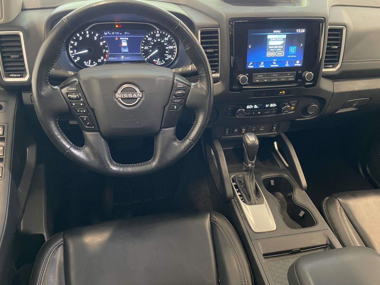 2023 Nissan Frontier SV photo 2